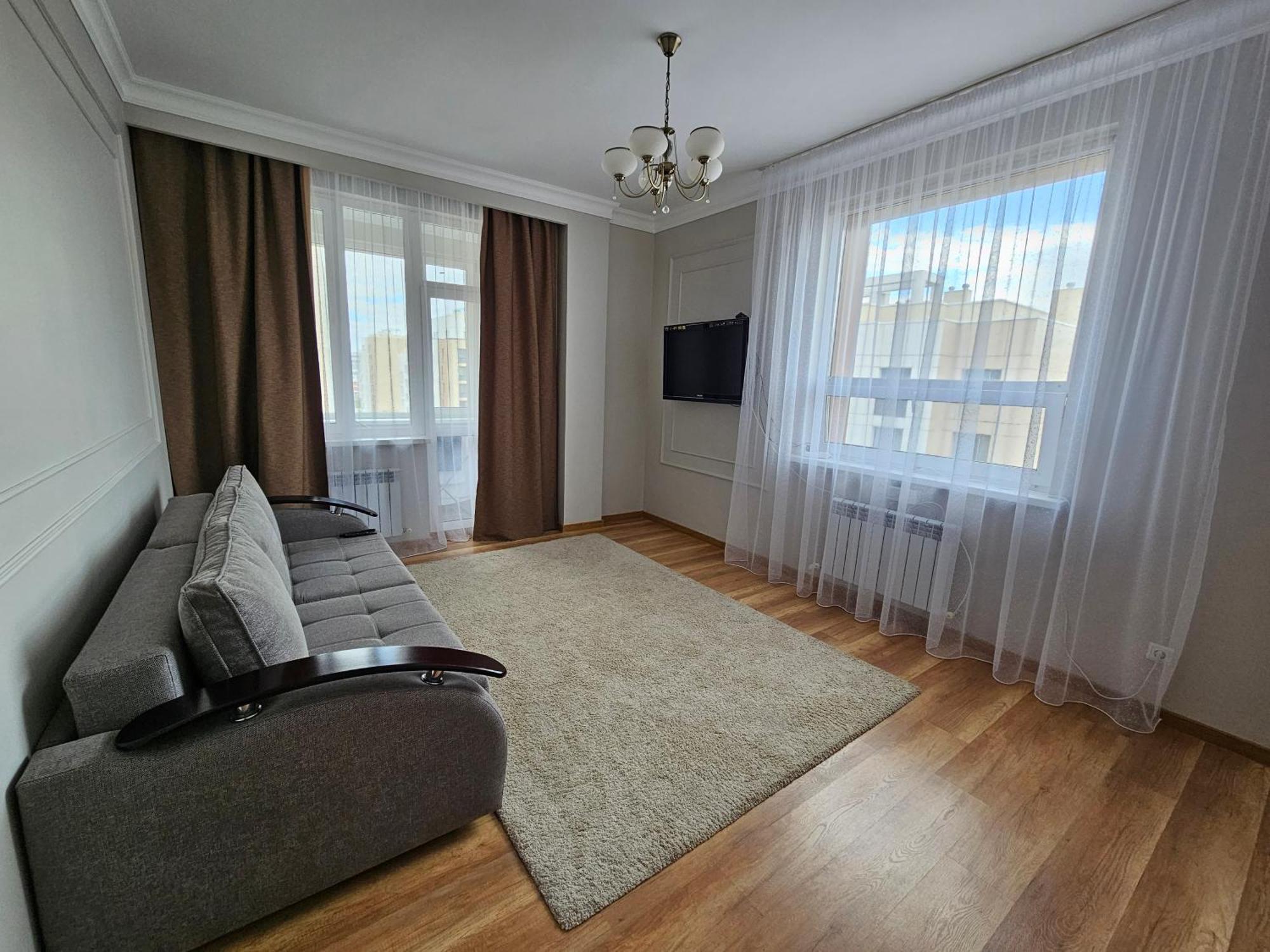 Ernaz Plus Apartments-Expo-Boulevard Астана Экстерьер фото