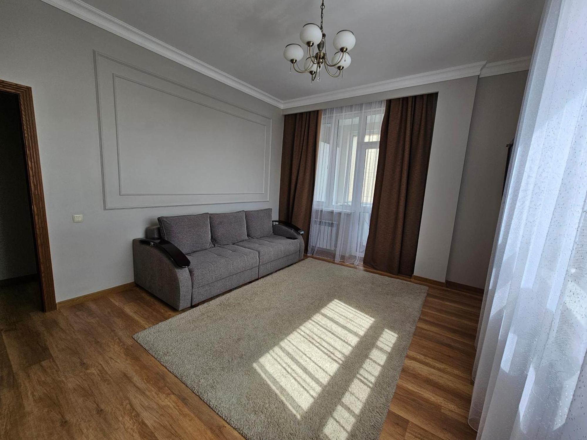 Ernaz Plus Apartments-Expo-Boulevard Астана Экстерьер фото