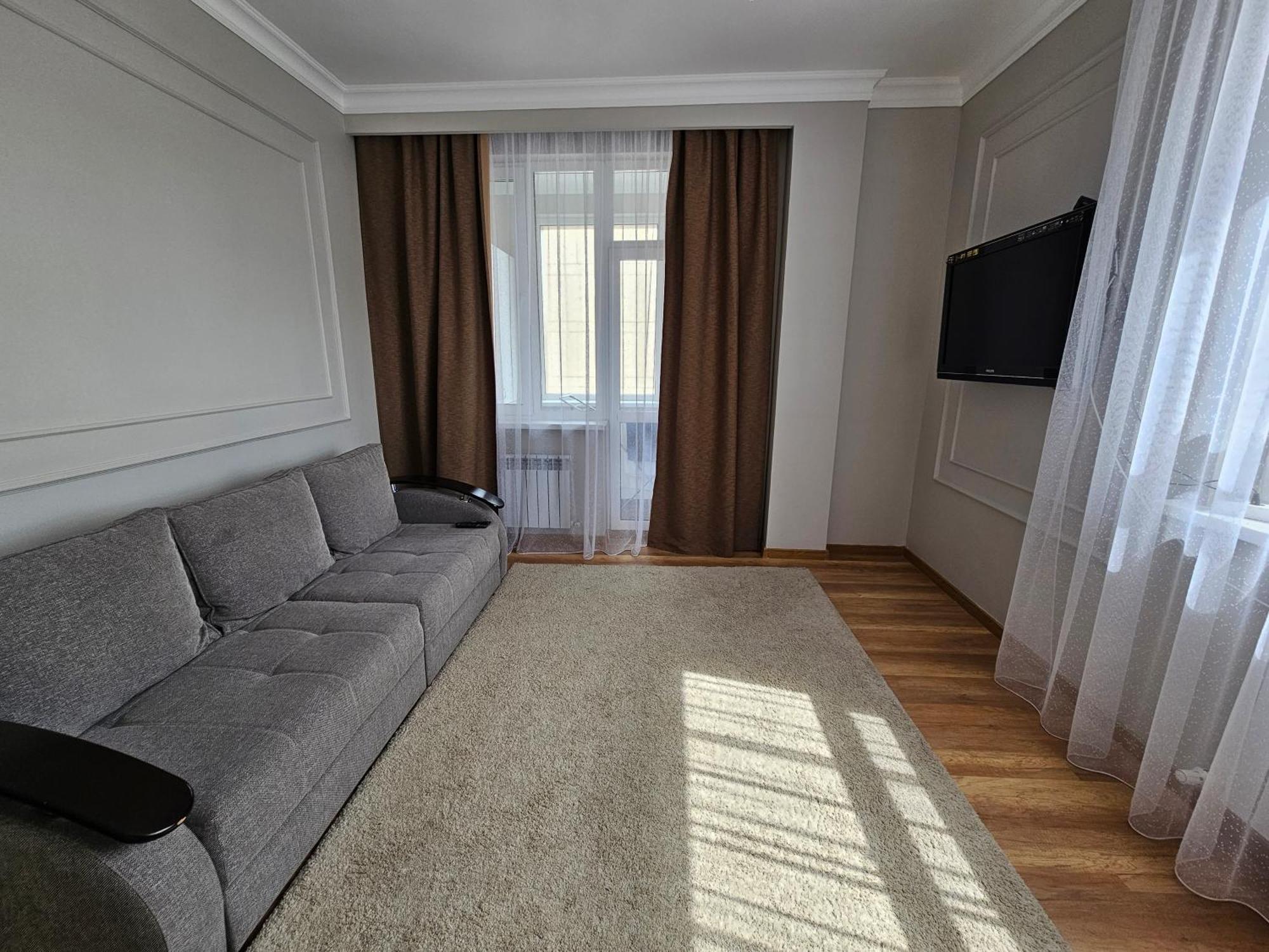 Ernaz Plus Apartments-Expo-Boulevard Астана Экстерьер фото